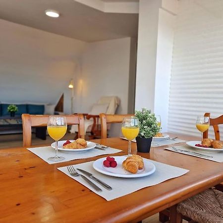Encantador Duplex Para 6 A 1 Minuto De La Playa Benalmadena Bagian luar foto