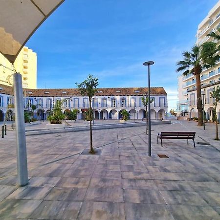 Encantador Duplex Para 6 A 1 Minuto De La Playa Benalmadena Bagian luar foto