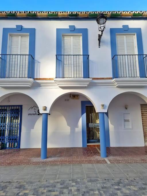 Encantador Duplex Para 6 A 1 Minuto De La Playa Benalmadena Bagian luar foto